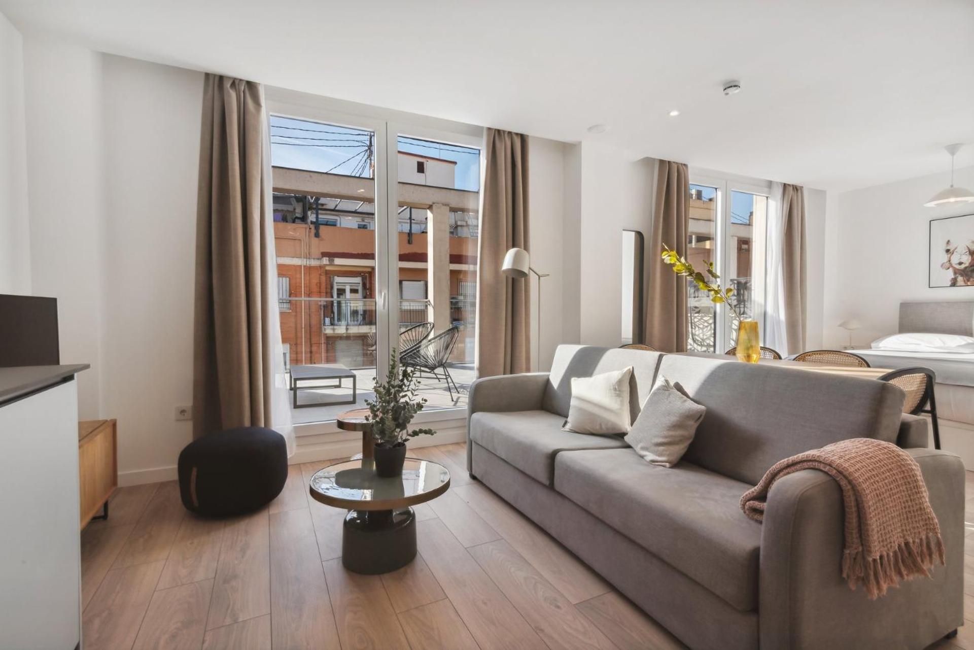 Limehome Valencia Carrer Del Pare Palau I Quer エクステリア 写真